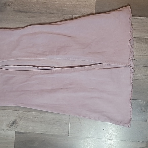 Altard State Pink Denim High Waisted Skirt Raw Hem Size 28 Or 6/8 - Picture 2 of 5